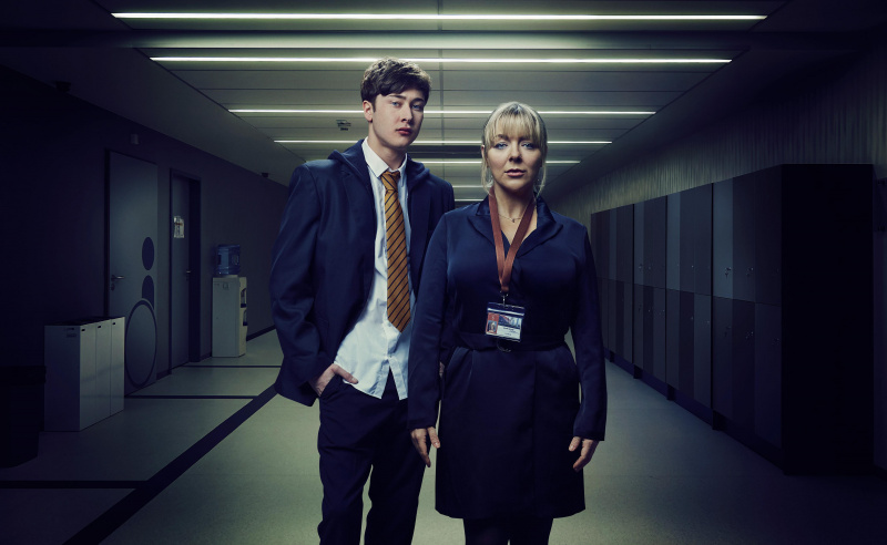   今夜のテレビは、カイル役のサミュエル・ボトムリーとジェナ役のシェリダン・スミス。