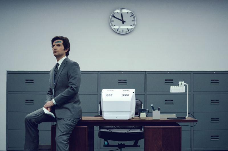   TV esta noite Mark trabalha para uma empresa muito estranha