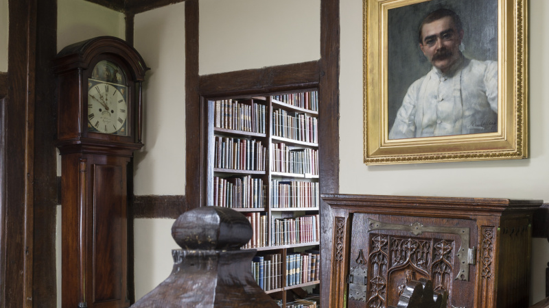   Interijer Rudyarda Kiplinga's home