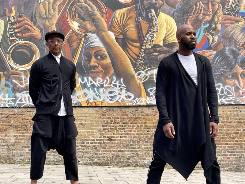   Τηλεόραση απόψε ο Jay και ο DJ Spoony κάνουν παρέα στο Dalston