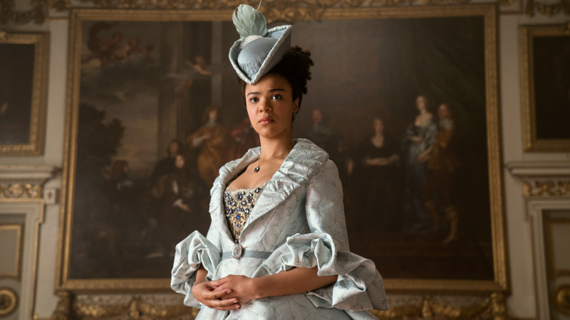   India Amarteifio ως νεαρή βασίλισσα Charlotte στο Queen Charlotte: A Bridgeron Story