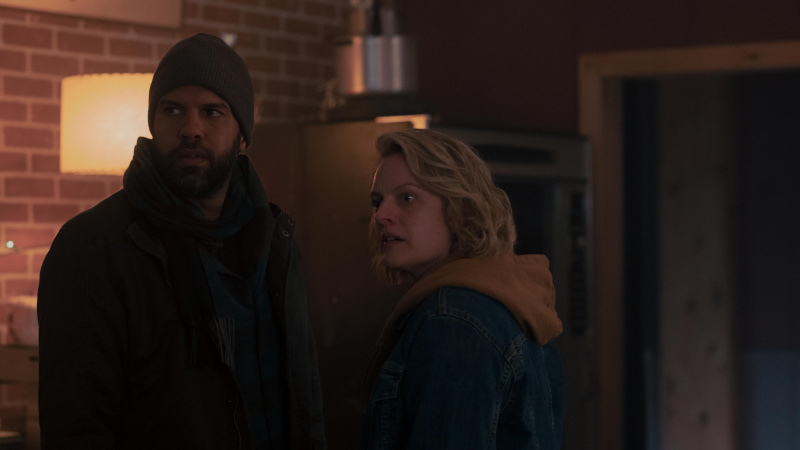   『The Handmaid』の O-T Fagbenle と Elisabeth Moss's Tale