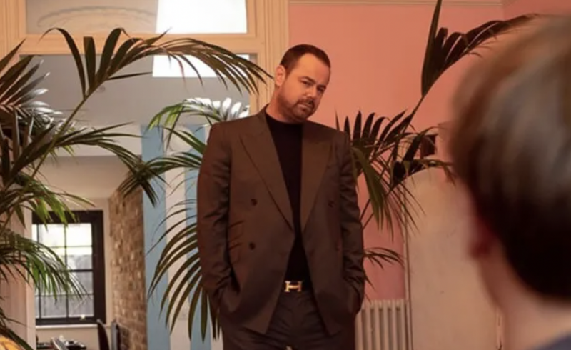   Danny Dyer en Paso a Paso
