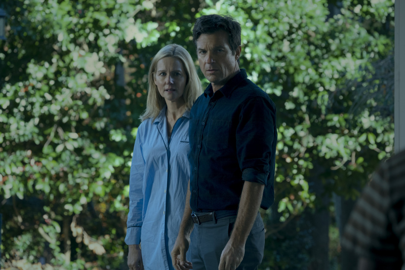   오늘 밤 TV Laura Linney와 Jason Bateman이 출연합니다.