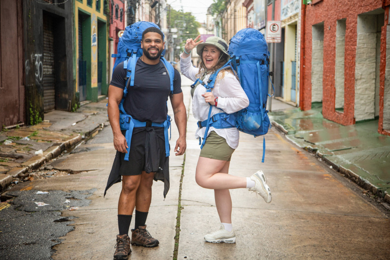   Kola und Mary haben Spaß beim Celebrity Race Across the World 2024