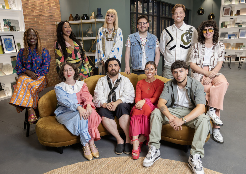   (soldan sağa) Ash, Sheree, Francesca, Hannah, Benat, Domnall, Roisin, Anthony, Matt, Jess.