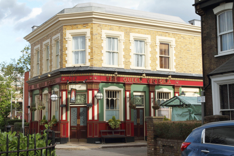 แฟน ๆ ของ EastEnders จะต้องเชียร์เมื่อตัวละครตัวหนึ่งปรากฏตัวในคืนนี้!