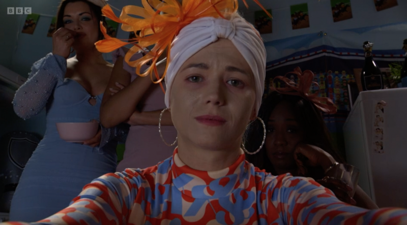   Patrick torna a salutare Lola in EastEnders