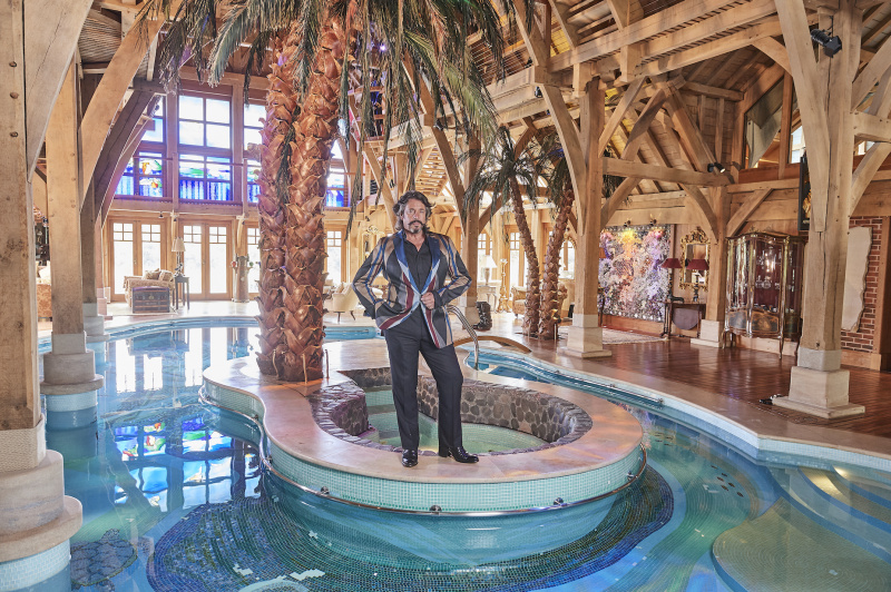 Outrageous Homes: fecha de estreno, guía de episodios, entrevista exclusiva a Laurence Llewelyn-Bowen y todo lo que sabemos