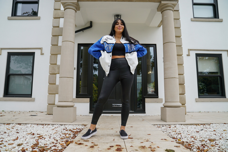   Marnie Simpson în Ajutor celebrităților! Casa mea este bântuită