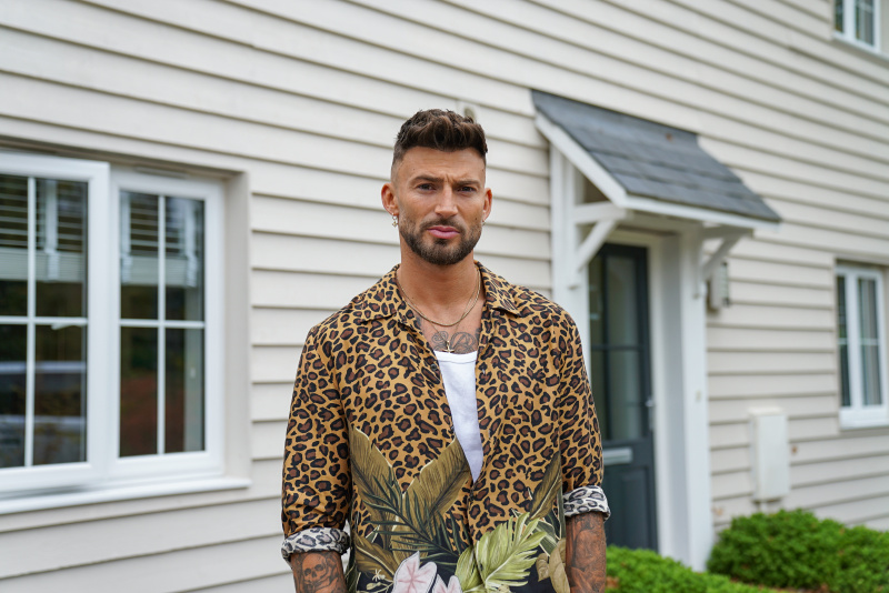   Jake Quickenden în Ajutor celebrităților! Casa mea este bântuită