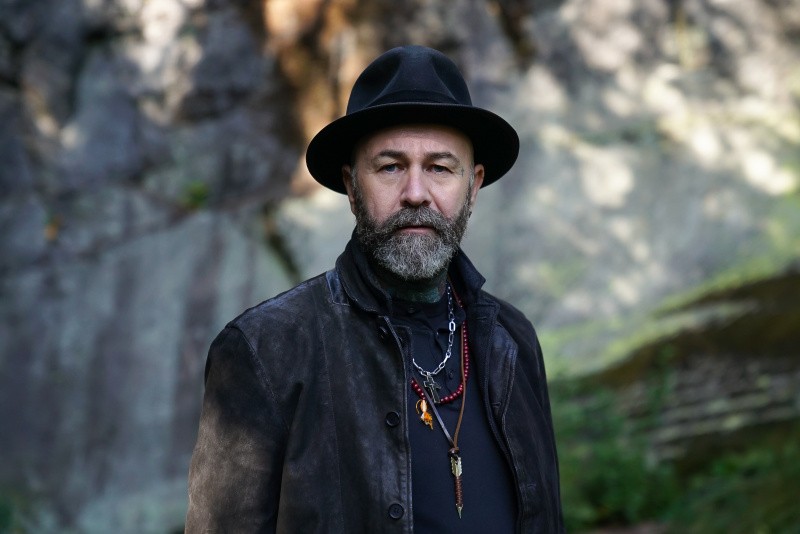   Ian Lawman de la Celebrity Help! Casa mea este bântuită