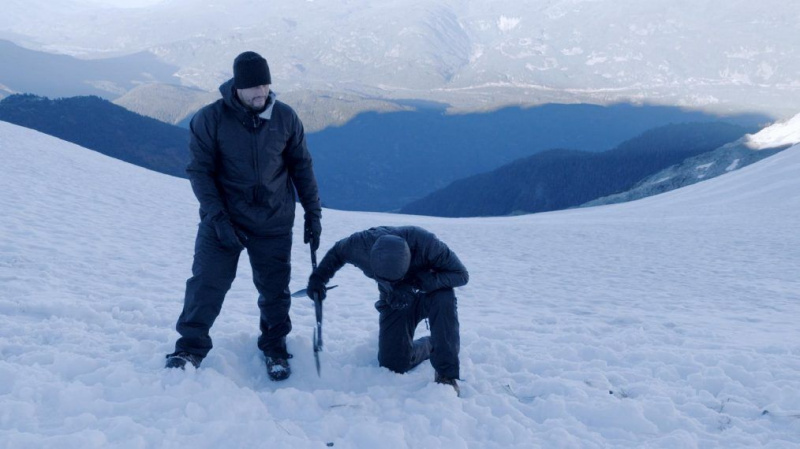 Espreitadela 'Ultimate Ninja Challenge': Os participantes lutam com cavernas de gelo (VÍDEO)