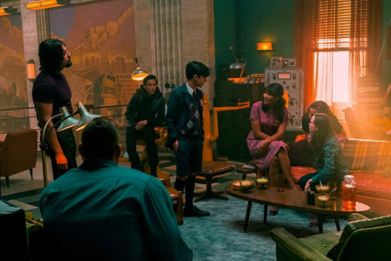 The Umbrella Academy Saison 2 La famille Hargreeves réunie