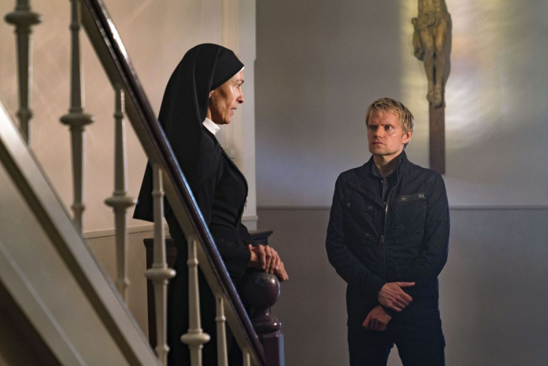 Van Der Valk Masterpiece Mystery Épisode 2 Marc Warren