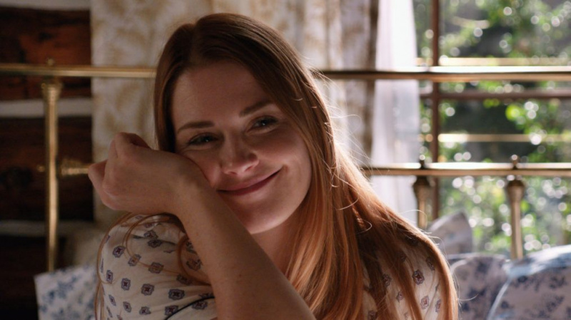 'Virgin River' -stjärnan Alexandra Breckenridge på Mel's Shocking News för Jack
