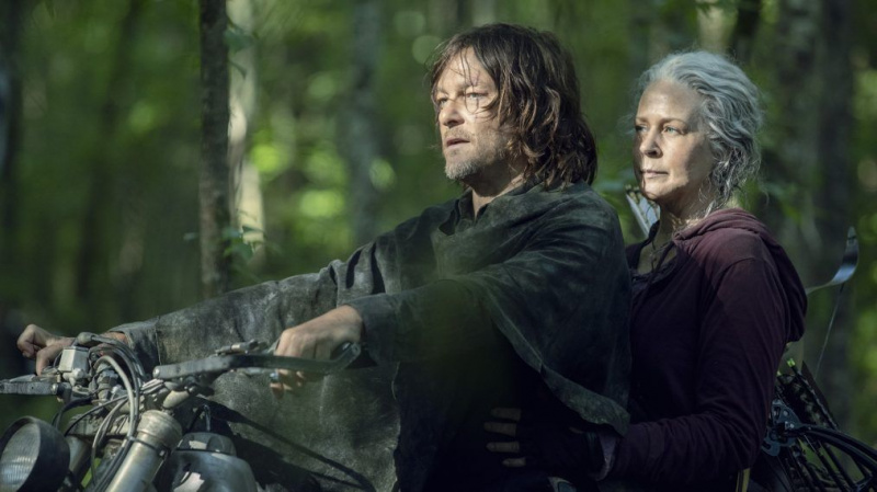 „The Walking Dead” musi przestać chodzić na palcach wokół miłosnego życia Daryla