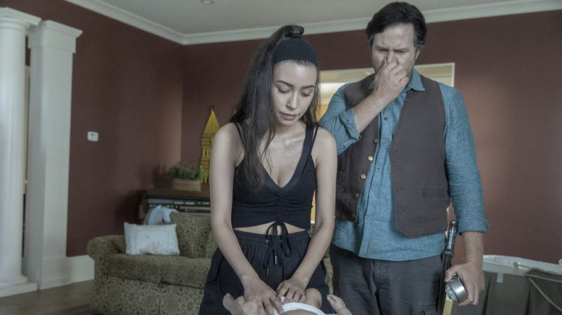 'The Walking Dead': primeiro olhar para Rosita e Eugene com Baby Coco (fotos)