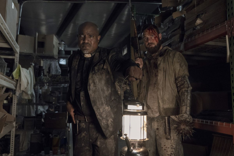 ‘The Walking Dead’ Vorschau: Ein neuer Überlebender, gespielt von Robert Patrick, tritt ins Licht (VIDEO)