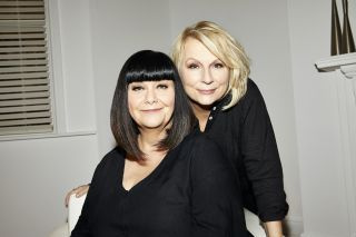 ゴールドの「French＆Saunders：Funny Women」—リリース日、前提、およびあなたが知る必要のあるすべて