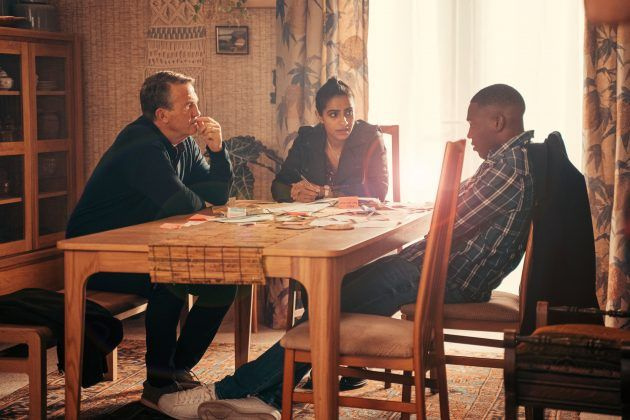Graham (Bradley Walsh), Ryan (Tosin Cole) ja Yasmin (Mandip Gill)