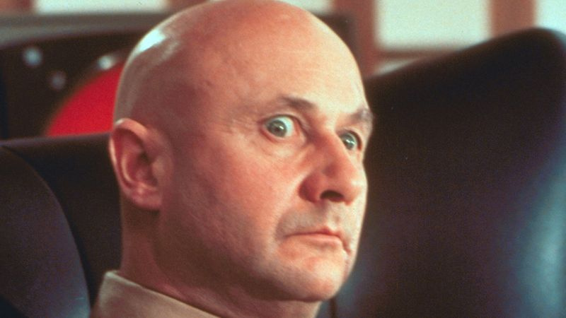Ο Donald Pleasence ως Blofeld στο You Only Live Twice