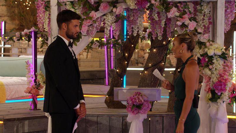 Love Island 2021 - Ο Liam και η Millie δίνουν τις δηλώσεις αγάπης τους