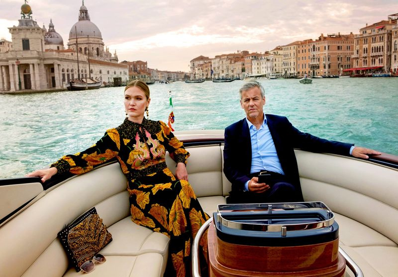 Riviera Julia Stiles og Rupert Graves