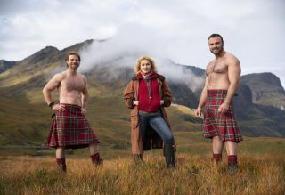 «Joanna Lumley's Home Sweet Home» på ITV – alt du trenger å vite om reiseserien hennes, inkludert hennes skotske eventyr