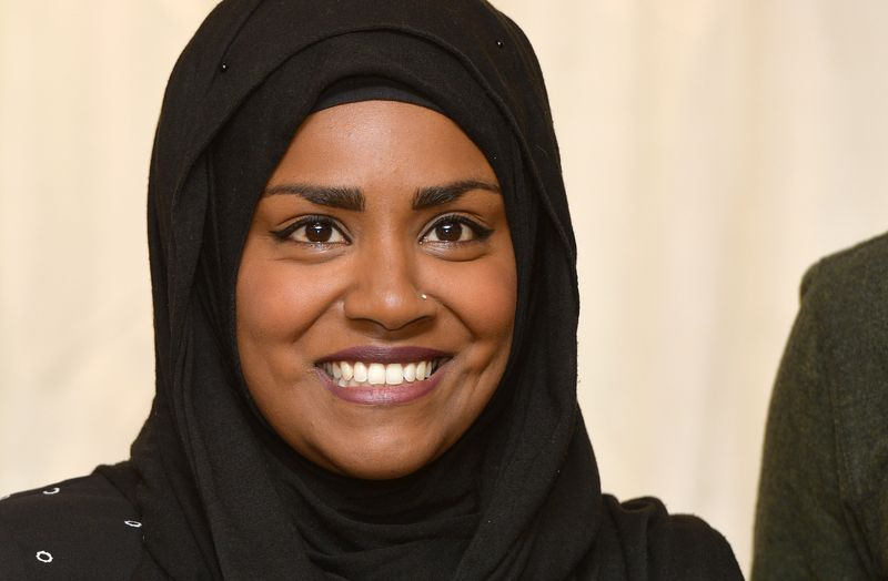 Die Great British Bake Off-Gewinnerin Nadiya Hussain lächelt