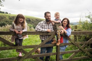 „Kelvin’s Big Farming Adventure”: interviu exclusiv, data lansării și ce se întâmplă în noua serie a lui Kelvin Fletcher