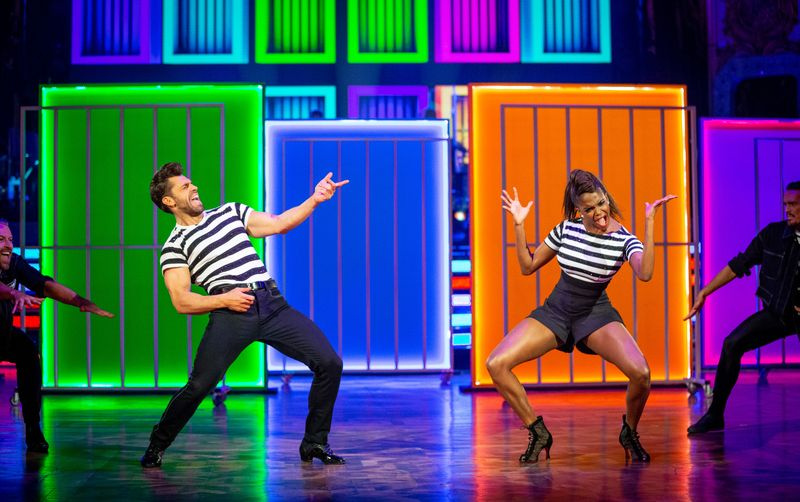 Kelvin jiving cu Oti Mabuse