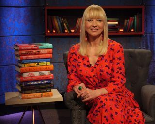 'Between the Covers' seizoen 2 — leeslijst, beroemde gasten en alles wat je moet weten