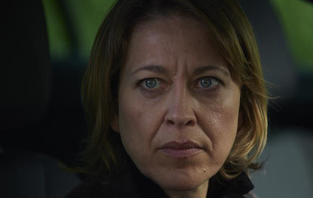 Nicola Walker ως DCI Cassie Stuart