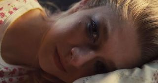 Hunter Schafer ως Jules in