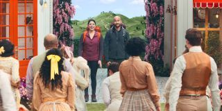 Schmigadoon! Πρωταγωνιστούν οι Cecily Strong, Keegan-Michael Key έτοιμοι για λίγη μουσική διασκέδαση στο backpacking.