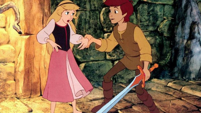 En animert prinsesse står ved siden av en animert grisegjeter som veier et sverd