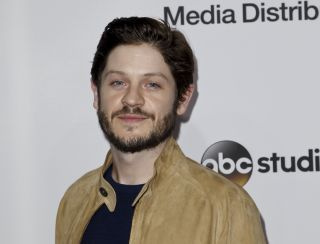 'The Light In The Hall' aka 'Y Golau': alt om den spente thrilleren med Iwan Rheon, Alexandra Roach og Joanna Scanlan i hovedrollene