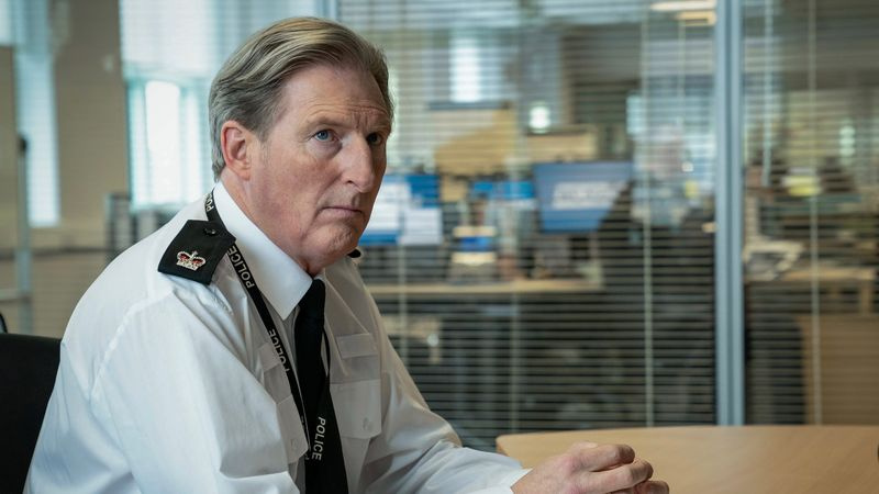 Adrian Dunbar teenistuses