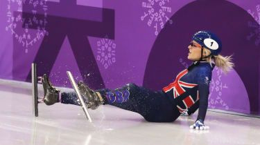 Olympische Winterspiele: Team GB-Skater Elise Christie stürzt im 500-m-Finale aus