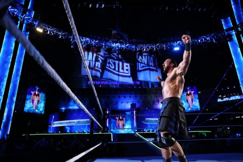 Дрю Макинтайър от WrestleMania