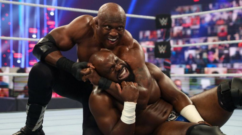 Боби Лашли срещу Apollo Crews
