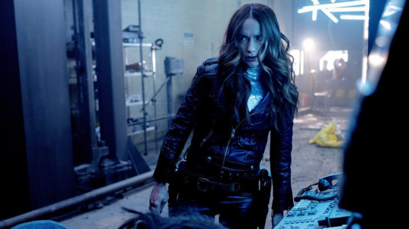 'Wynonna Earp' gir imponerende vurderinger med sesong 4 premiere etter pause