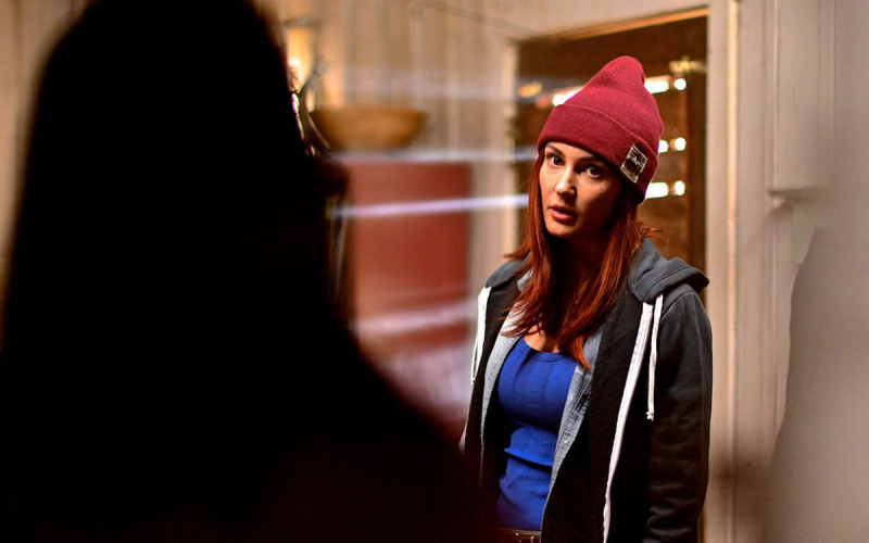 Katherine Barrell Wynonna Earp sesong 4 episode 3 Nicole Haught