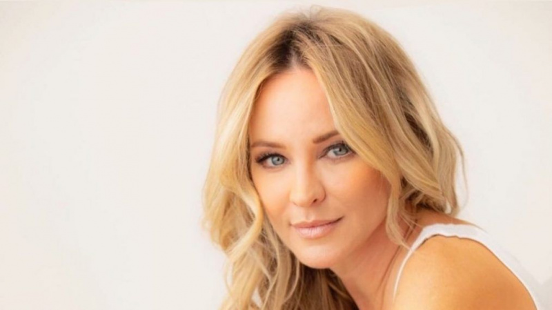 'Y & R: s Sharon-fall talar om Sharons Cancer Battle & Reunion With Cassie
