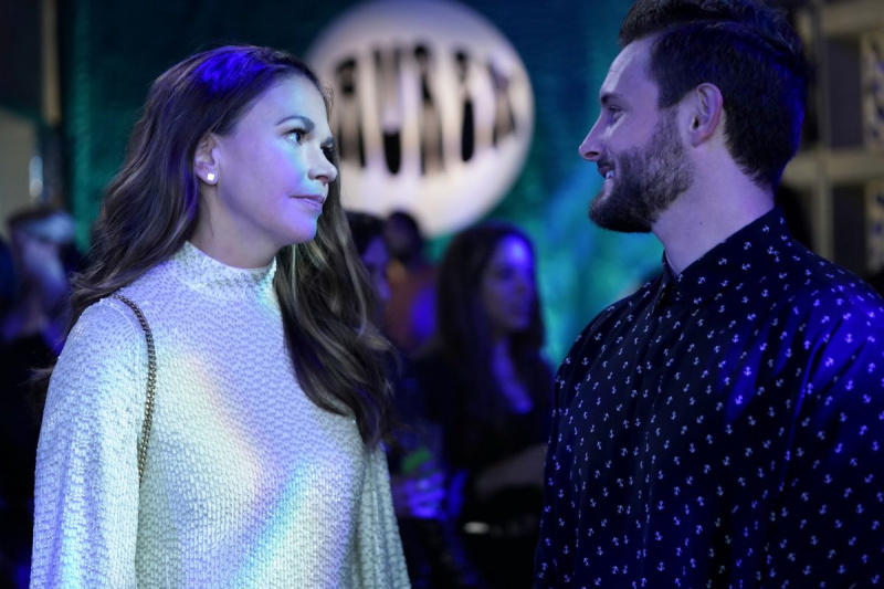 Estreno de la temporada 7 de Liza Josh Proposal Talk Younger